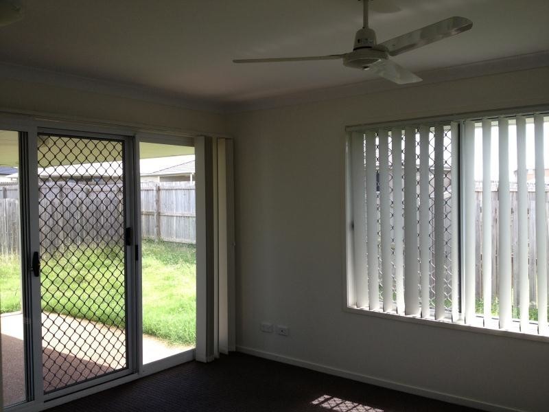 22 Chatterton Boulevard, Gracemere QLD 4702